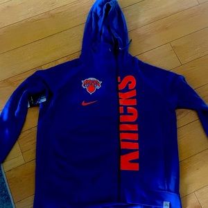 NWT Nike NBA Womens Blue New York Knicks Basketball Hoodie Size Large or L